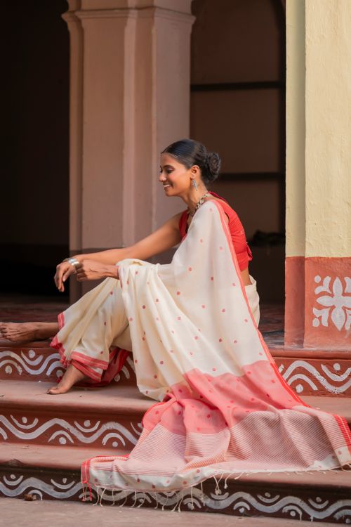 TICH Exclusive Soft Handwoven Bengal Cotton Jamdani Saree - Classic Dots