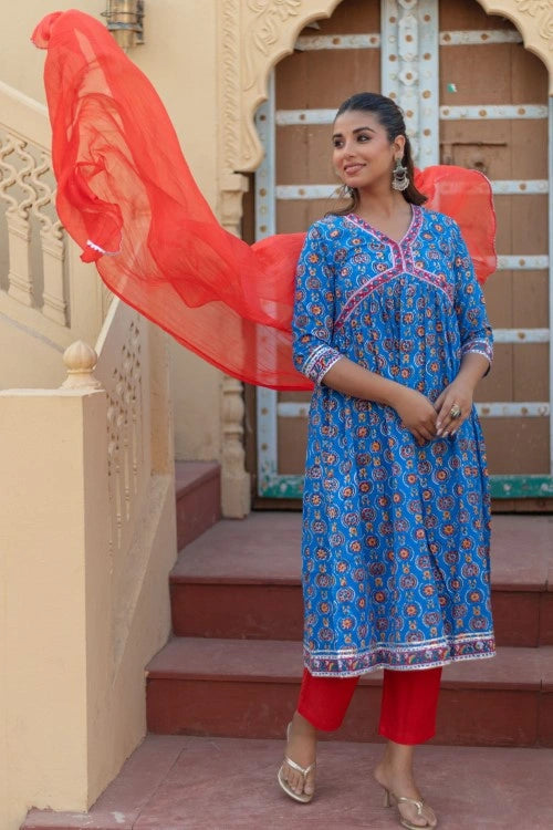 Sootisyahi -“Azure Medallions” Hand Block Printed Cotton Suit Set