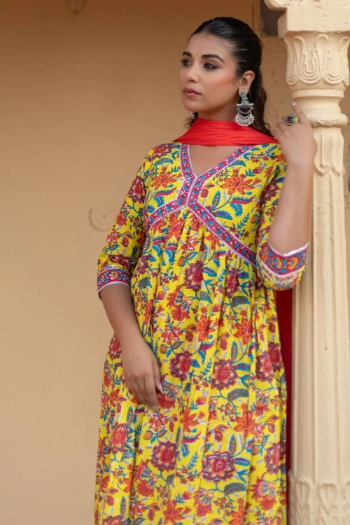 Sootisyahi -"Sunshine Garden” Hand Block Printed Cotton Suit Set