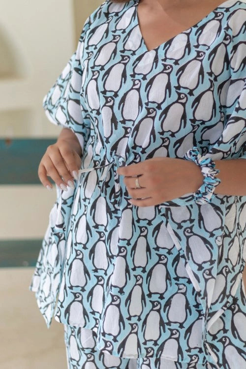 Sootisyahi -Penguin-Parade-Cotton-Kaftan-Set