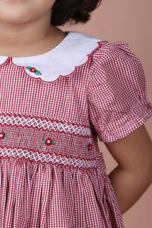 Soleilclo "Classic Red Smocked Micro Gingham Dress"