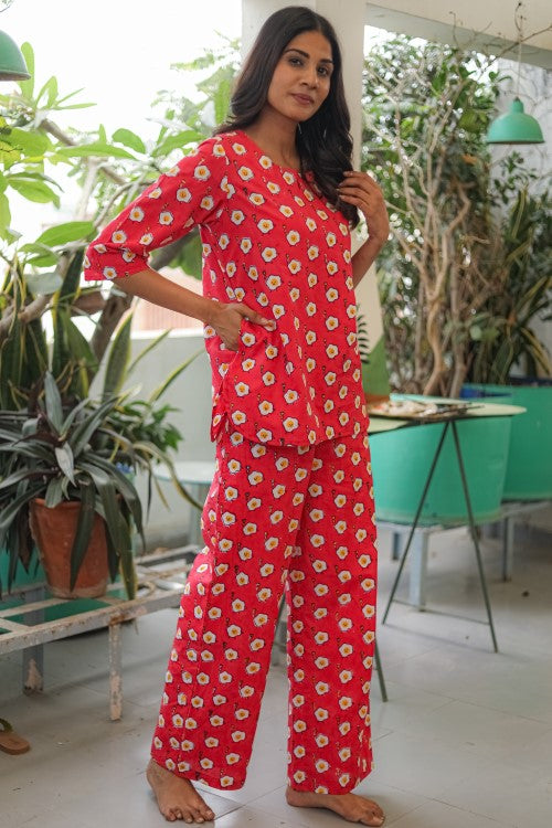 Sootisyahi 'Omelet Oasis' Handblock Printed Pure Cotton Night Suit