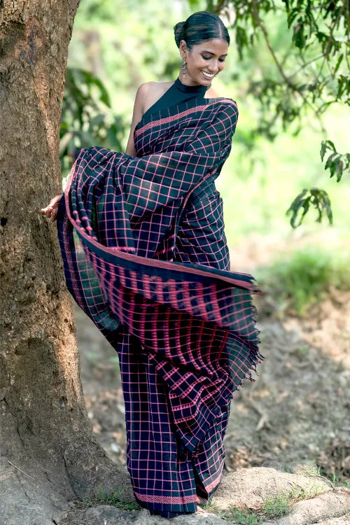 THE ICH Bengal Weaves. Handwoven Soft Cotton Saree - Rose Grid