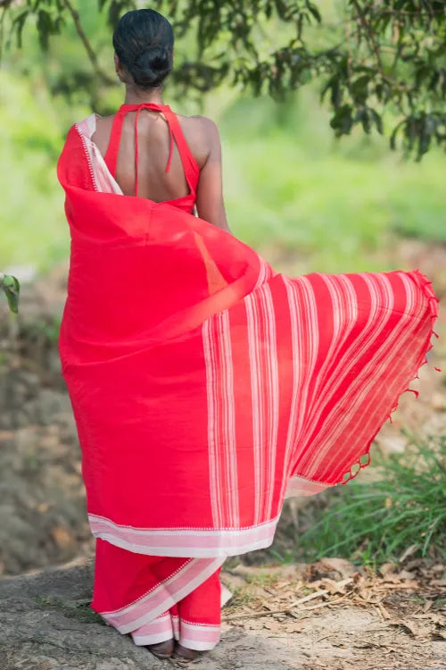 THE ICH Bengal Weaves. Handwoven Soft Cotton Saree - Crimson Glow