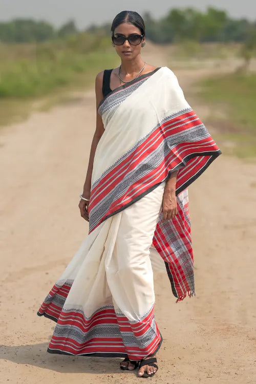 THE ICH Bengal Weaves. Handwoven Soft Cotton Saree - Ivory Tartan