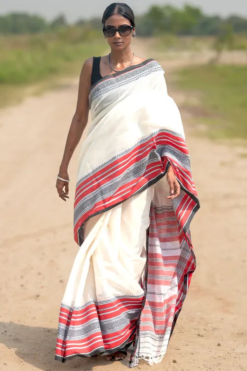 THE ICH Bengal Weaves. Handwoven Soft Cotton Saree - Ivory Tartan