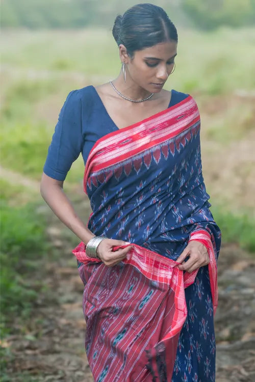 The ICH Sambalpuri Handwoven Ikat Soft Cotton Saree - Neel Megh