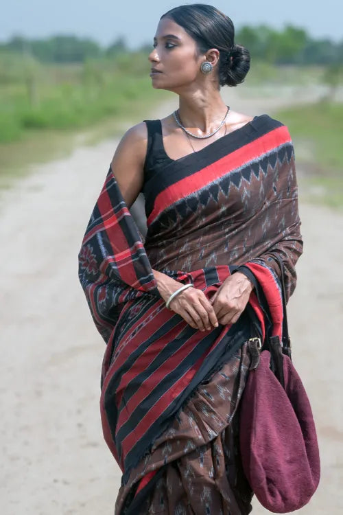 The ICH Sambalpuri Handwoven Ikat Soft Cotton Saree - Man Kasturi