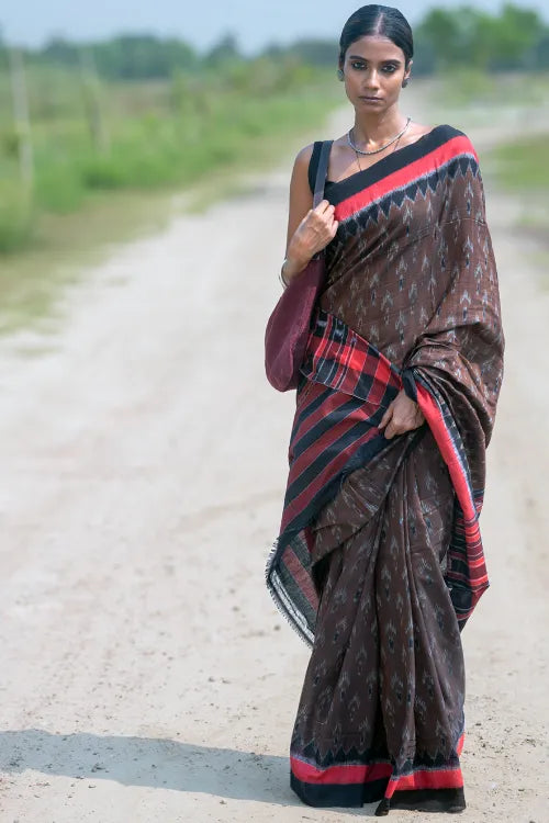 The ICH Sambalpuri Handwoven Ikat Soft Cotton Saree - Man Kasturi
