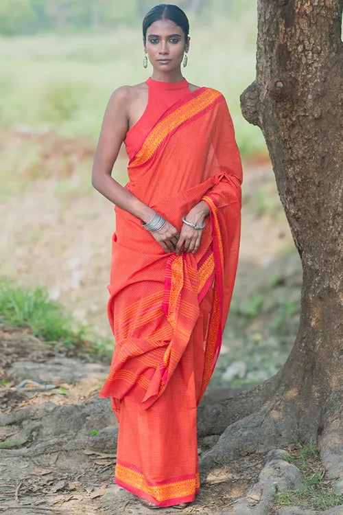 The ICH Bengal Weaves. Handwoven Soft Cotton Saree - Coral Radience