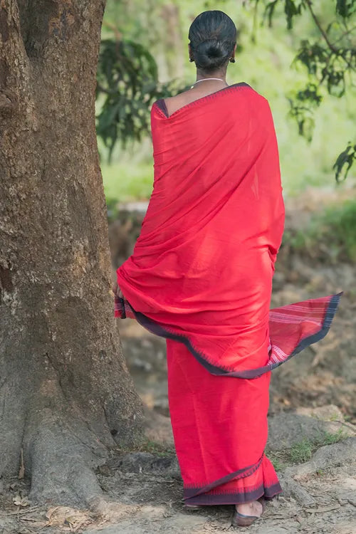 The ICH Bengal Weaves. Handwoven Soft Cotton Saree - Crimson Flow