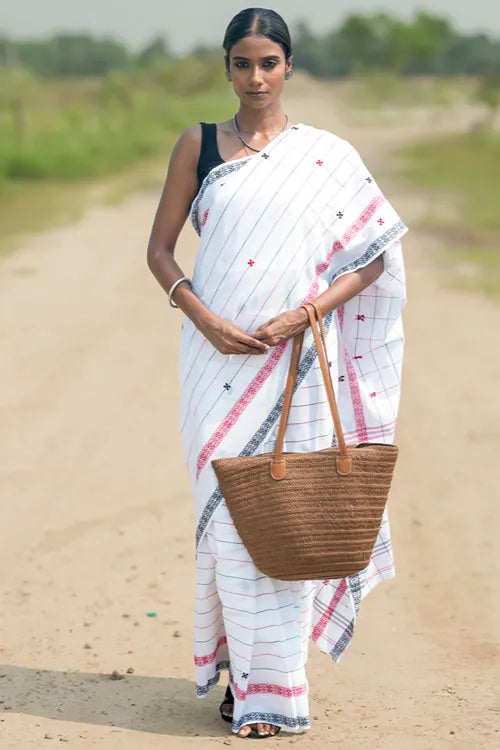 The ICH Bengal Weaves. Handwoven Soft Cotton Saree - Ivory Grid