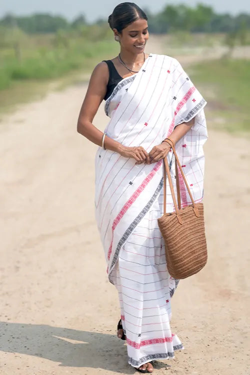 The ICH Bengal Weaves. Handwoven Soft Cotton Saree - Ivory Grid
