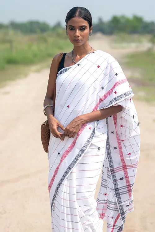 The ICH Bengal Weaves. Handwoven Soft Cotton Saree - Ivory Grid