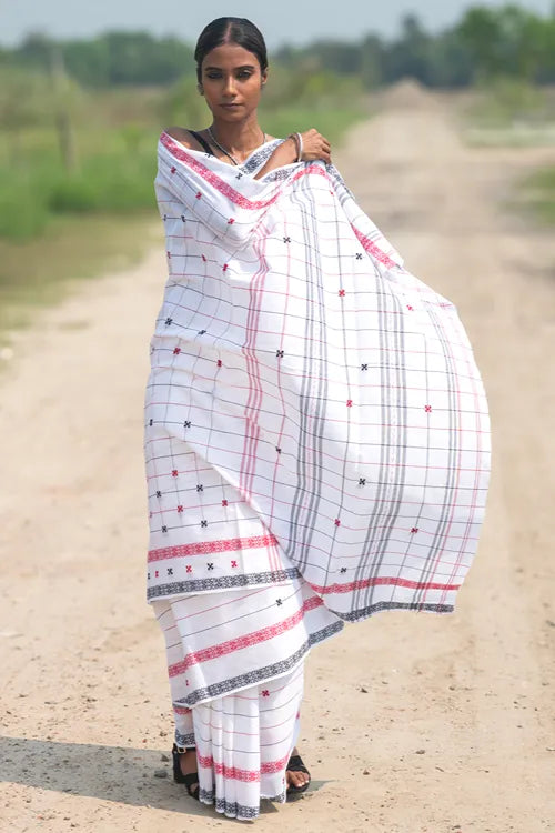 The ICH Bengal Weaves. Handwoven Soft Cotton Saree - Ivory Grid