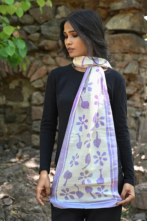 The ICH Light & Soft. Handcrafted Silk Batik Scarf - Lilac Meadow