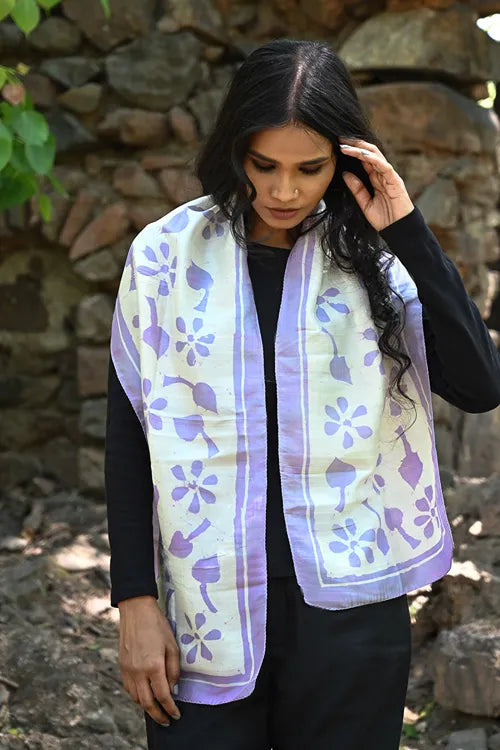 The ICH Light & Soft. Handcrafted Silk Batik Scarf - Lilac Meadow