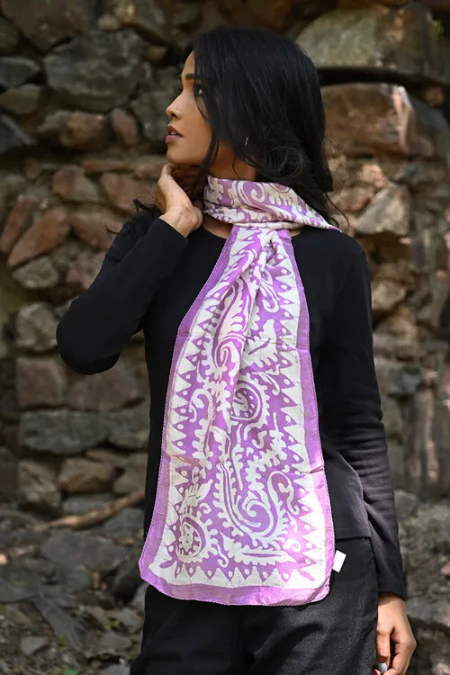 The ICH Light & Soft. Handcrafted Silk Batik Scarf - Lavender Vines