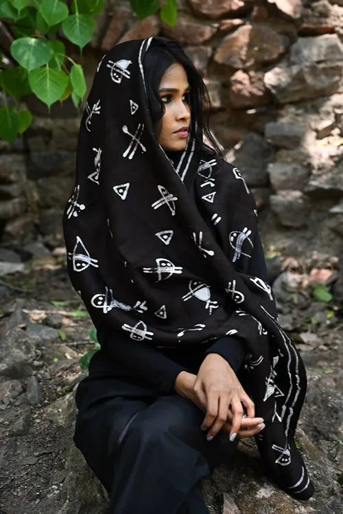 The ICH Light & Elegant. Handcrafted Silk Batik Stole  - Glyph Bundle