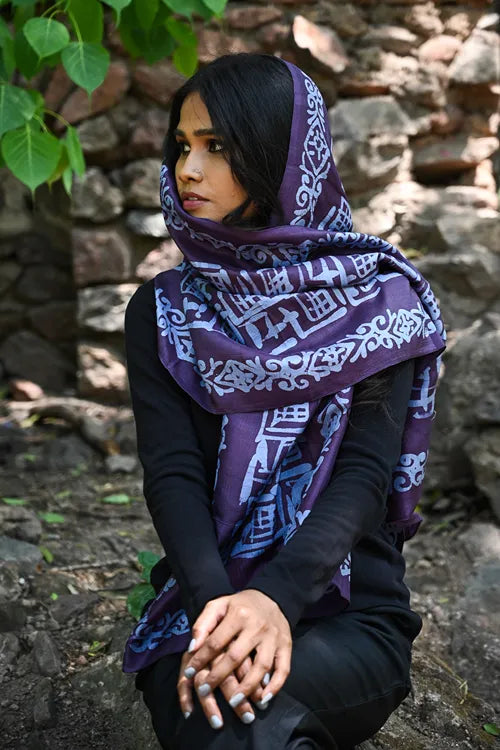 The ICH Light & Elegant. Handcrafted Silk Batik Stole - Royal Aubergine