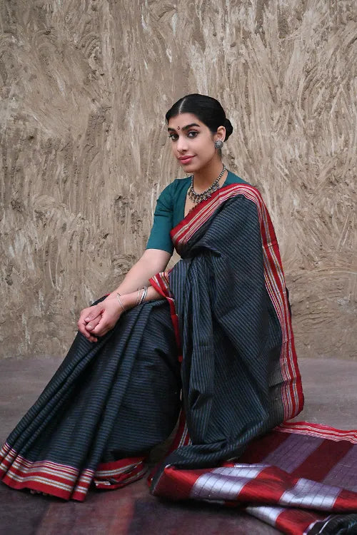 Deccan Elegance. Cotton Blend Self Striped Ilkal Lugdi Saree - Karigari Nargund