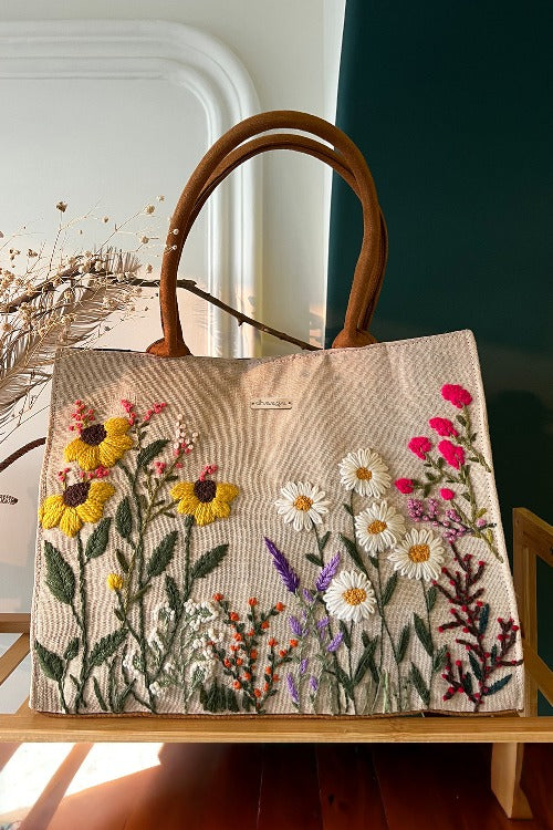 Top embroidered handbags websites in India