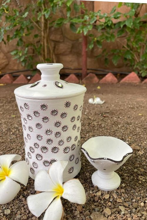 Antarang - Terracotta- Handpainted- Terracotta-White-Jar Diya