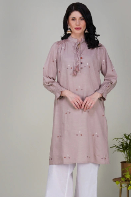 Phae Bahaar Muave Kurta