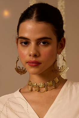Buy Miharu Dokra Flower Bali Earrings For Women Online