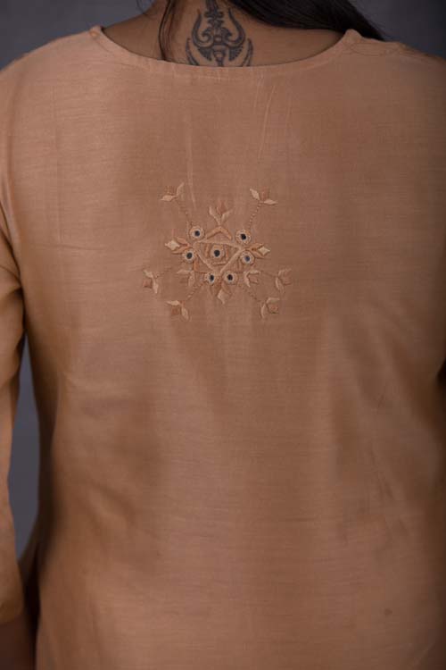 Urmul Desert Crafts ' Lakshita Chanderi Beige Kurti With Soof Hand Embroidery