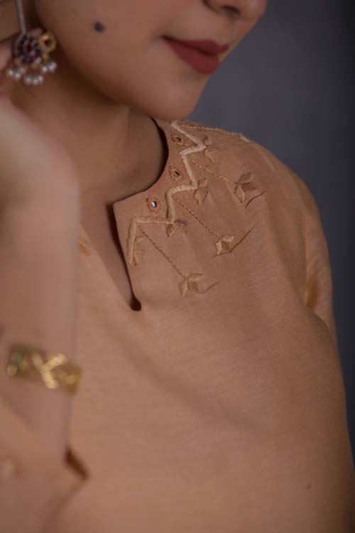 Urmul Desert Crafts ' Lakshita Chanderi Beige Kurti With Soof Hand Embroidery