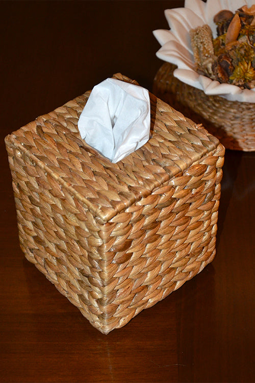 Dharini Water Hyacinth Boutique Tissue Box – Okhaistore