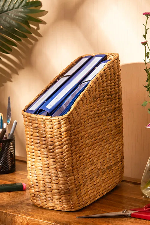 Dharini Water Hyacinth File/Magazine Holder (Natural)