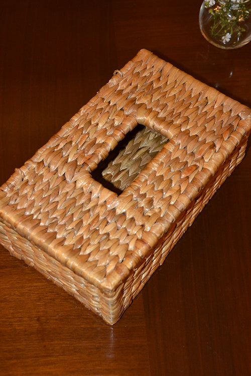 Dharini Water Hycinth Tissue Box
