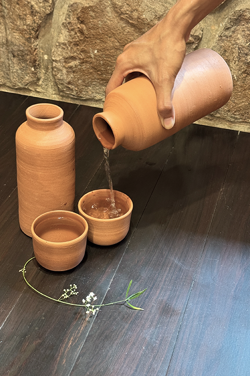 Antarang - Handcrafted Terracotta Water Bottle Full Set of 2– Eco-Friendly & Sustainable