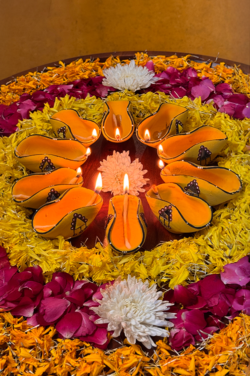 Antarang - Terracotta- Handpainted - Yellow Chapti Diya Set Of 10