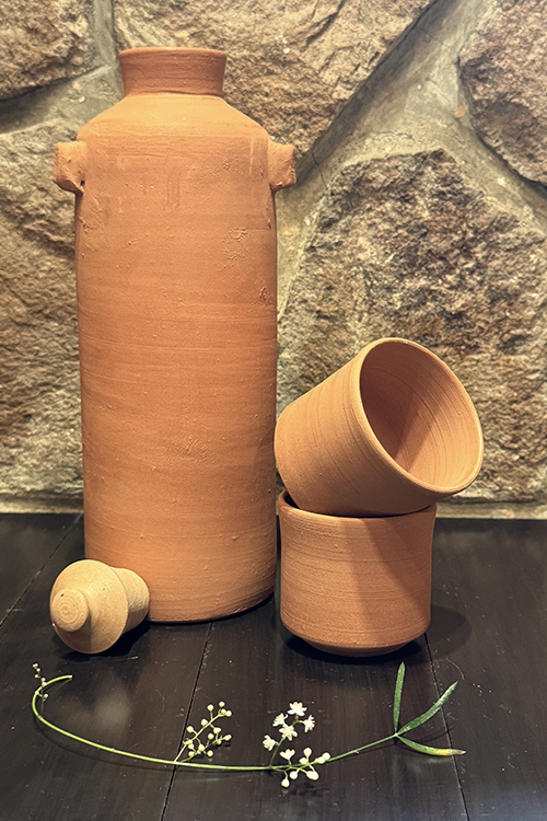 Antarang - Handcrafted Terracotta Water Bottle– Eco-Friendly & Sustainable