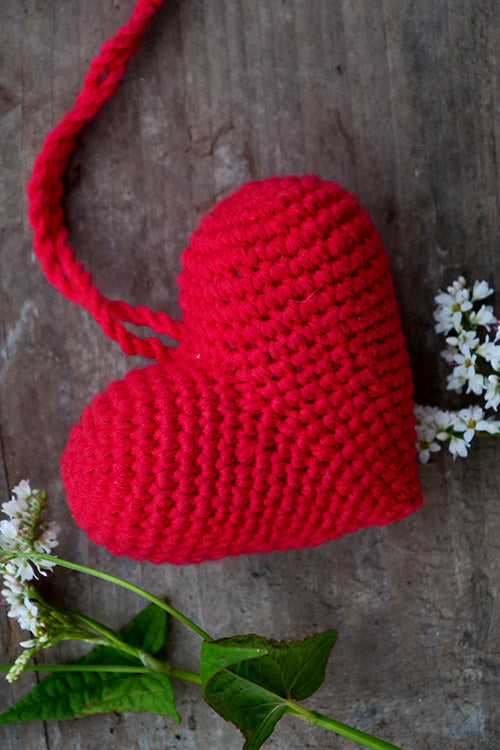Himalayan Blooms Rakhi,Heart Hanging