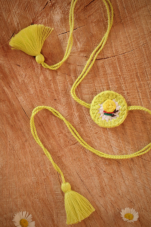 Himalayan Blooms Rakhi With Nimbu Mirchi,Home Décor