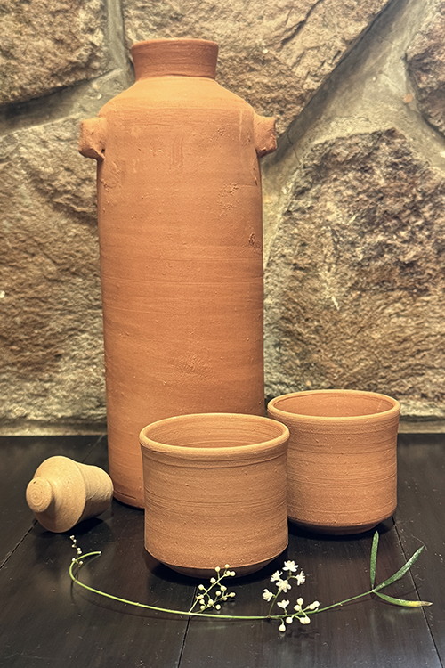 Antarang - Handcrafted Terracotta Water Bottle– Eco-Friendly & Sustainable