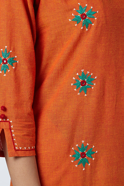 Okhai 'Agni' Embroidered Cotton Handloom Kurta | Relove