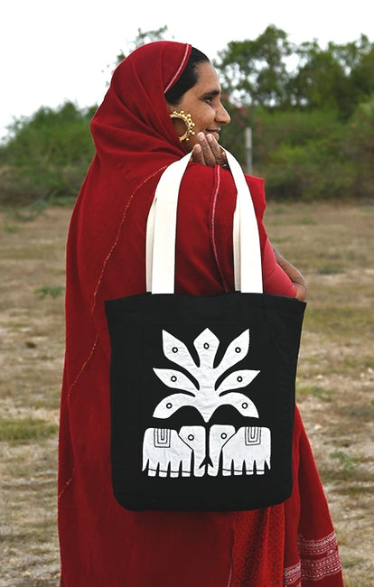 Okhai "Silent Companion" Hand Applique Work Pure Cotton Tote Bag - Black