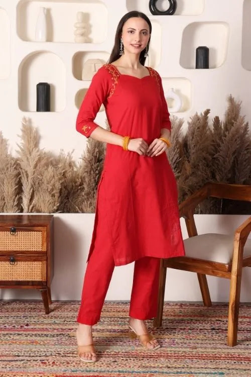 Urmul Soof Embroidery RANGU Red Kurta - Pant Set