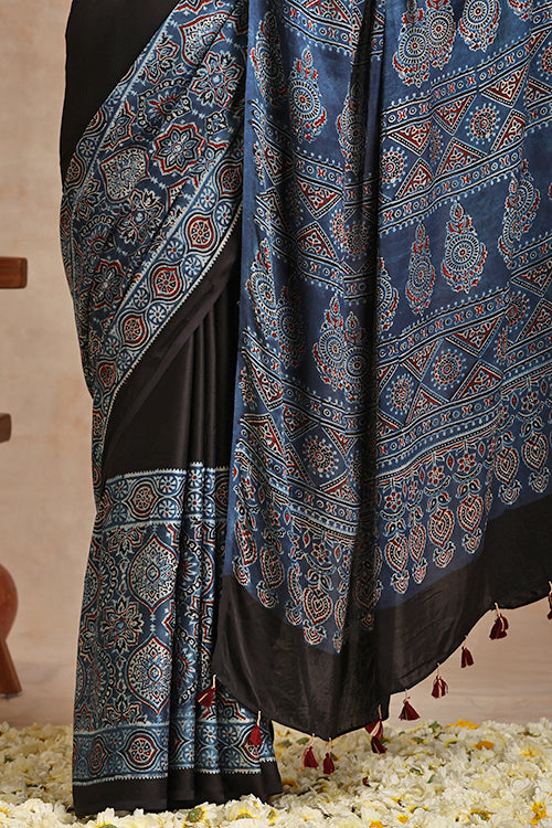 Tenaaro Ajrakh Hand Block Printed   Modal Saree (Indigoblue-4)