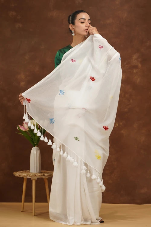 Shwet Women White Hand Embroidered Chikankari  Mulmul Saree
