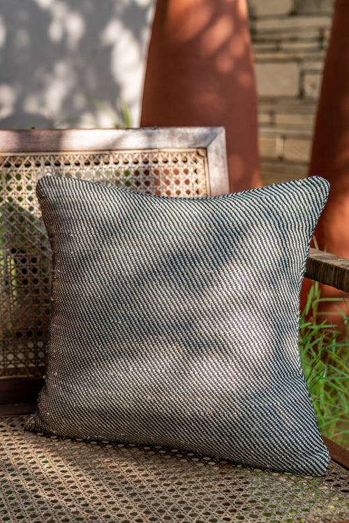 Veni Hand-Woven Cushion Cover (Single Pc)