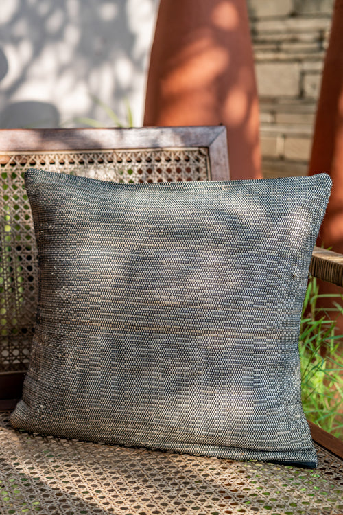 Saral Hand-Woven Cushion Cover (Single Pc)