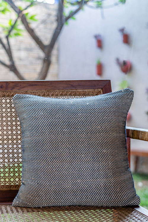 Veni Hand-Woven Cushion Cover (Single Pc)