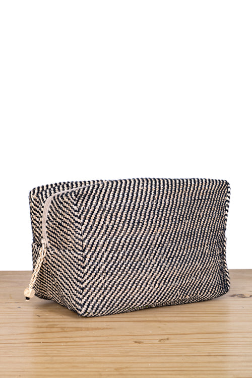 Veni Hand-Woven  Wide Pouch