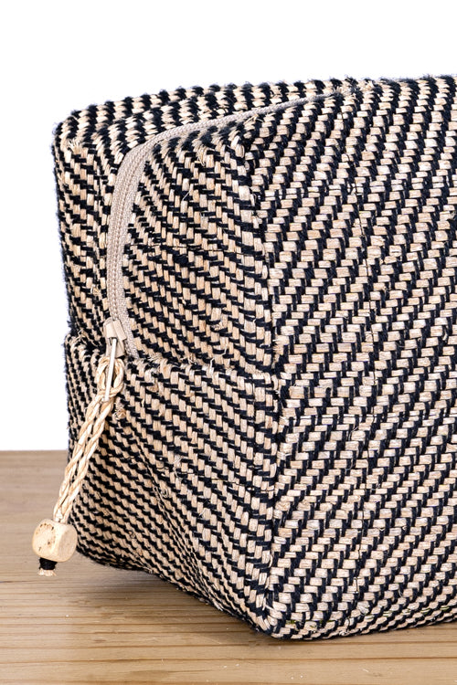 Veni Hand-Woven  Wide Pouch